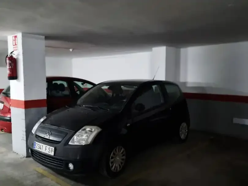 Garaje en  Carrer Daoiz i Velarde 4 - Foto 2