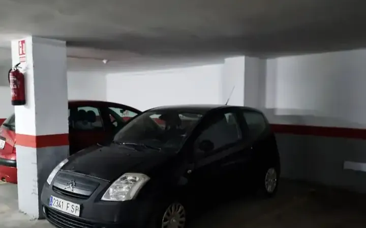 Garaje en  Carrer Daoiz i Velarde 4 - Foto 2