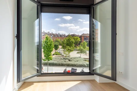 Piso en calle Casimiro Mahou Bierhans, 21 - Foto 5