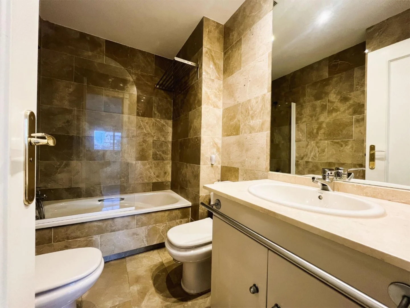 Piso en  Avenida del Talgo 123 - Foto 36