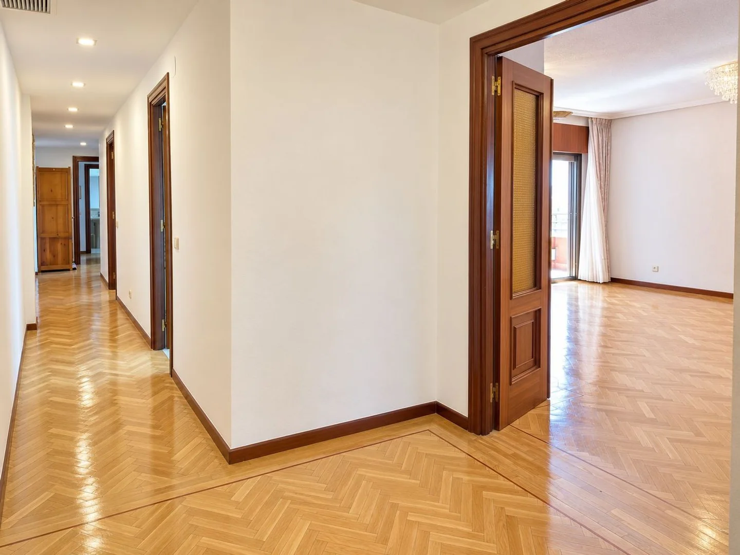 Piso en Calle Federico Moreno Torroba, 1, Adelfas - Foto 2