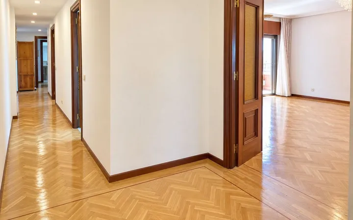 Piso en Calle Federico Moreno Torroba, 1, Adelfas - Foto 2