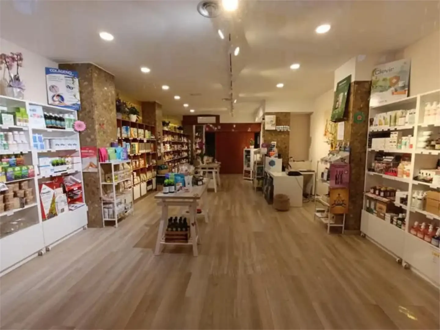 Local comercial en Eixample Esquerra - Foto 5