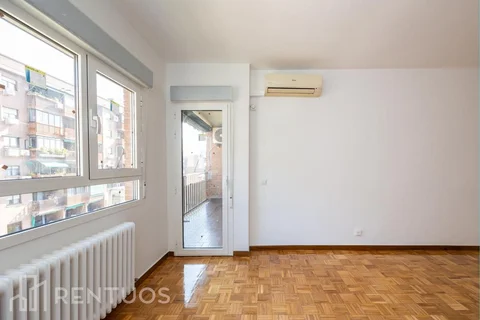 Piso en calle de Téllez - Foto 3