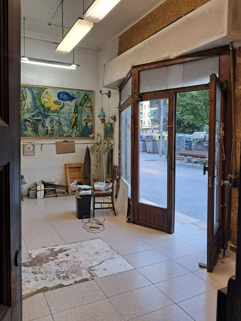 Local en Avenida Meridiana, 135, El Camp de l'Arpa del Clot - Foto 3