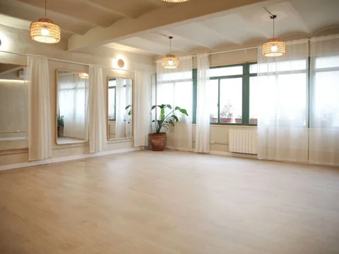 Local comercial en  Carrer de Mir Geribert 8 - Foto 1