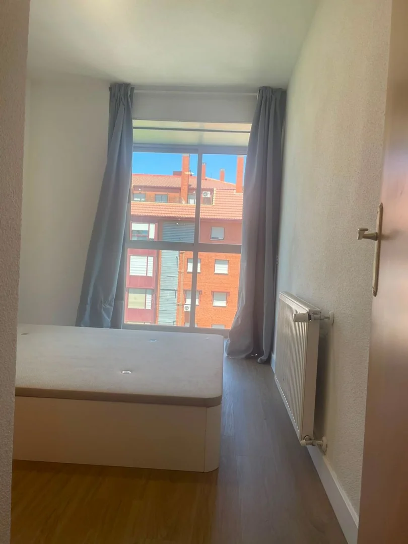 Piso en Calle de Berrocal, 52, Butarque - Foto 5
