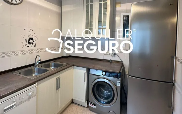 Piso en Calle de la Cañada, Vinateros - Foto 1