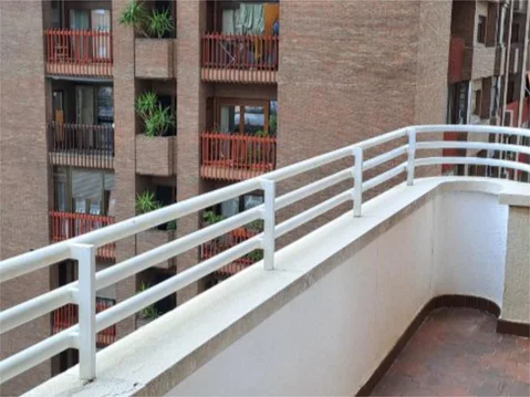 Piso en  Calle del Poeta Joan Maragall 51 - Foto 2