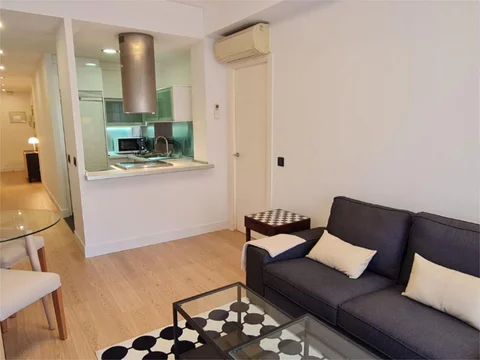 Piso en  Calle de Santiago Bernabéu 4 - Foto 6