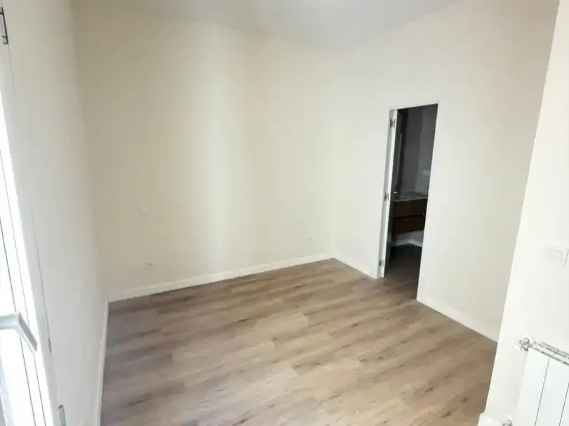 Piso en  Calle del Príncipe de Vergara 256 - Foto 6