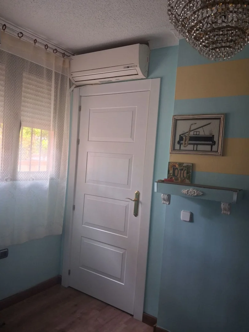 Piso en Calle de Benjamín Palencia, 26, Portazgo - Foto 2