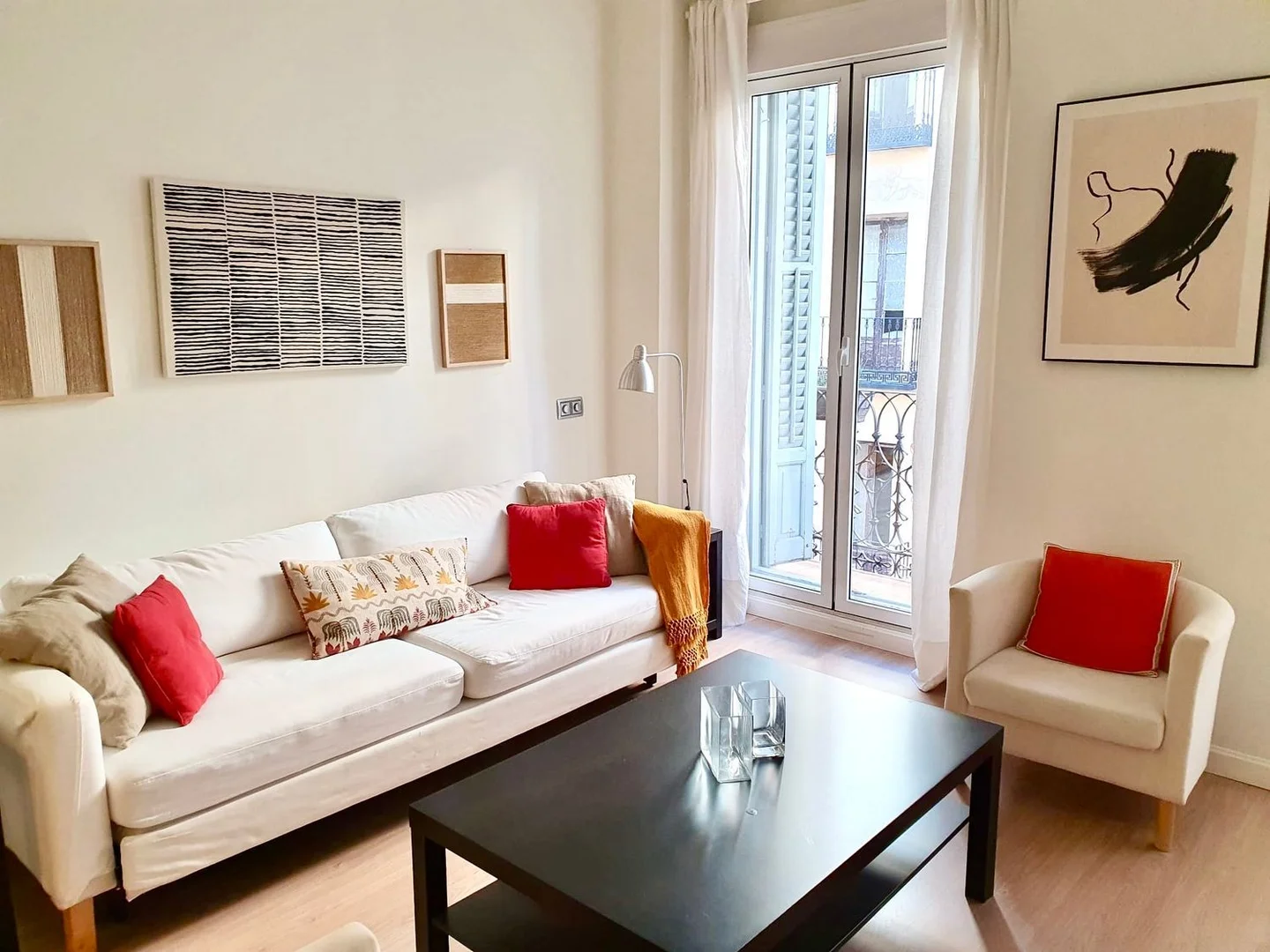 Piso en calle de Manuela Malasaña, 25 - Foto 2