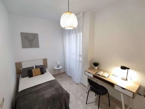 Piso en calle Matachel, 13 - Foto 4