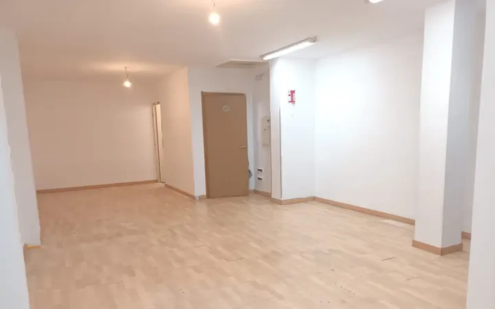 Local comercial en  Carrer de Badosa - Foto 1