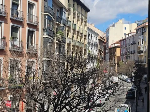 Piso en  Calle del Ave María 23 - Foto 24