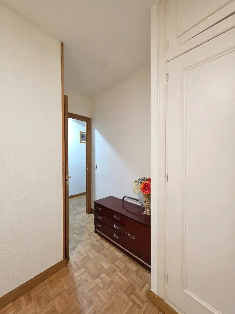 Piso en  Calle de Aguilón - Foto 19