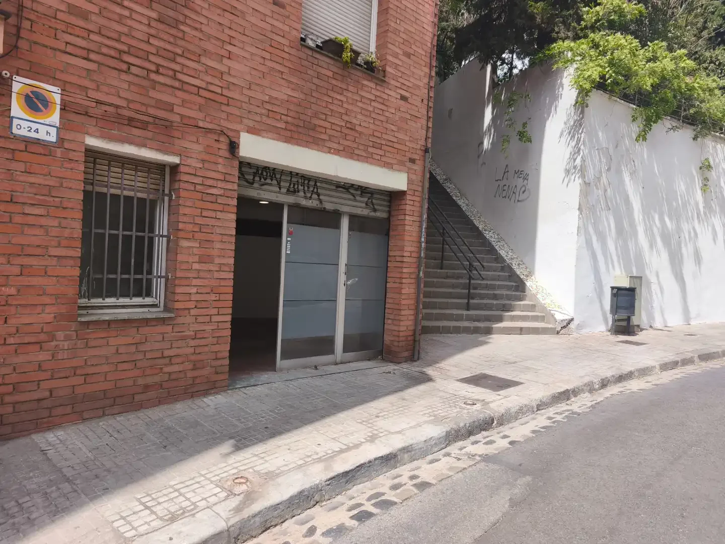 Local comercial en  Avinguda del Coll del Portell 41 - Foto 13