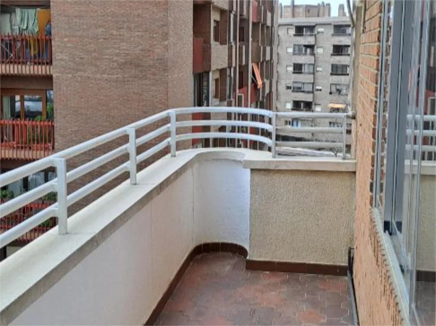 Piso en  Calle del Poeta Joan Maragall 51 - Foto 3