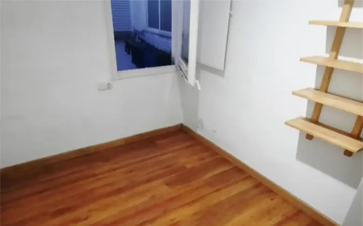 Piso en  Carrer de Josep Sangenís 46 - Foto 21
