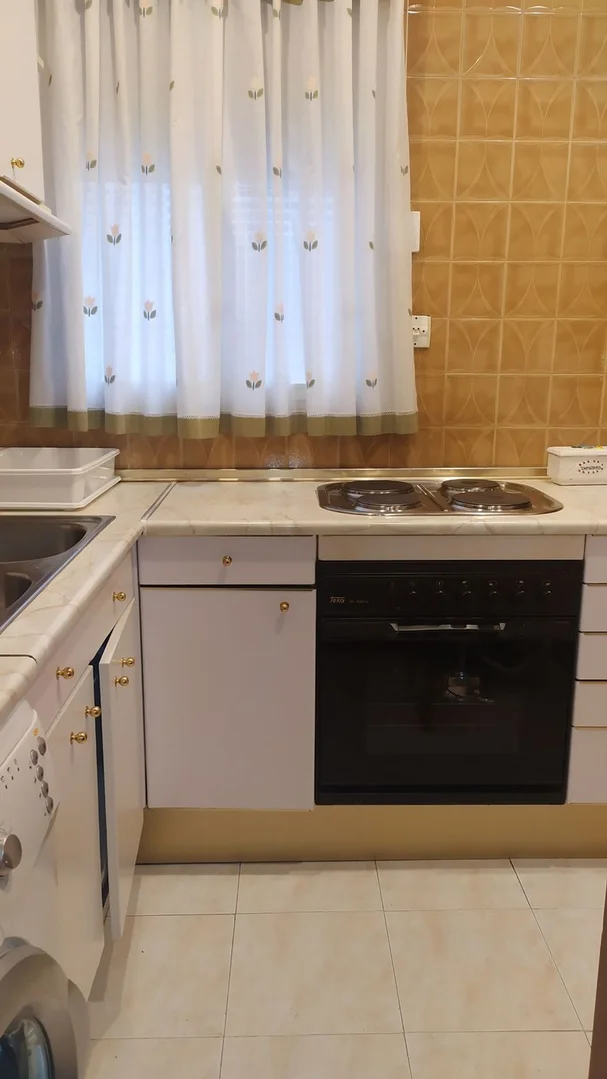 Piso en calle de la Coruña, 11 - Foto 1