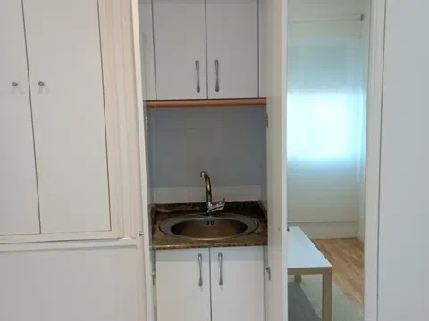 Estudio en calle del Doctor Esquerdo, 160 - Foto 11