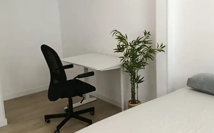 Apartamento en  Calle de Doña Berenguela 18 - Foto 6