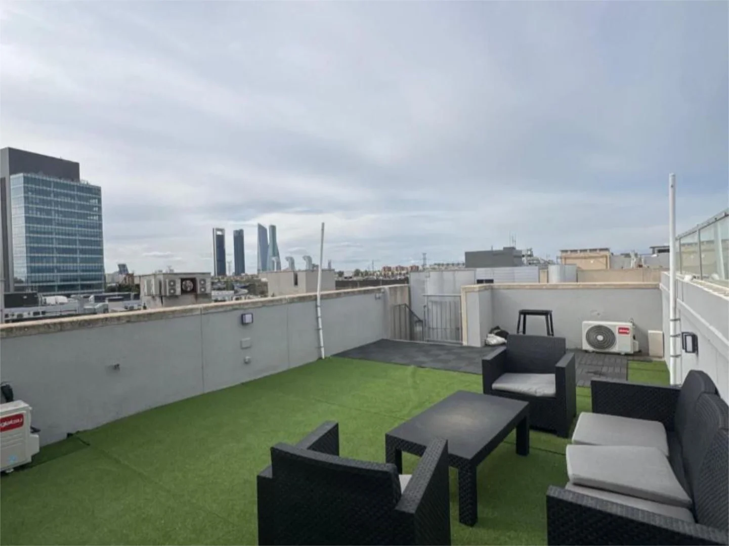 Piso en  Avenida de Manoteras 10 - Foto 12