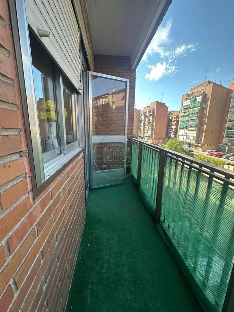 Piso en Calle de la Virgen de Aránzazu, Tres Olivos - Valverde - Foto 17