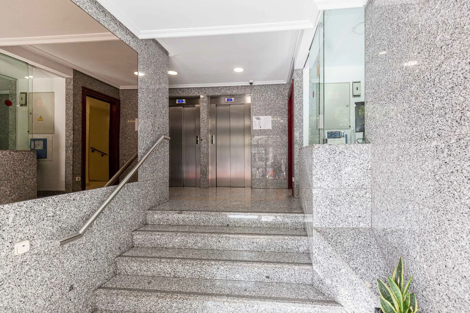 Estudio en Avenida de Filipinas, 1 bis - Foto 12