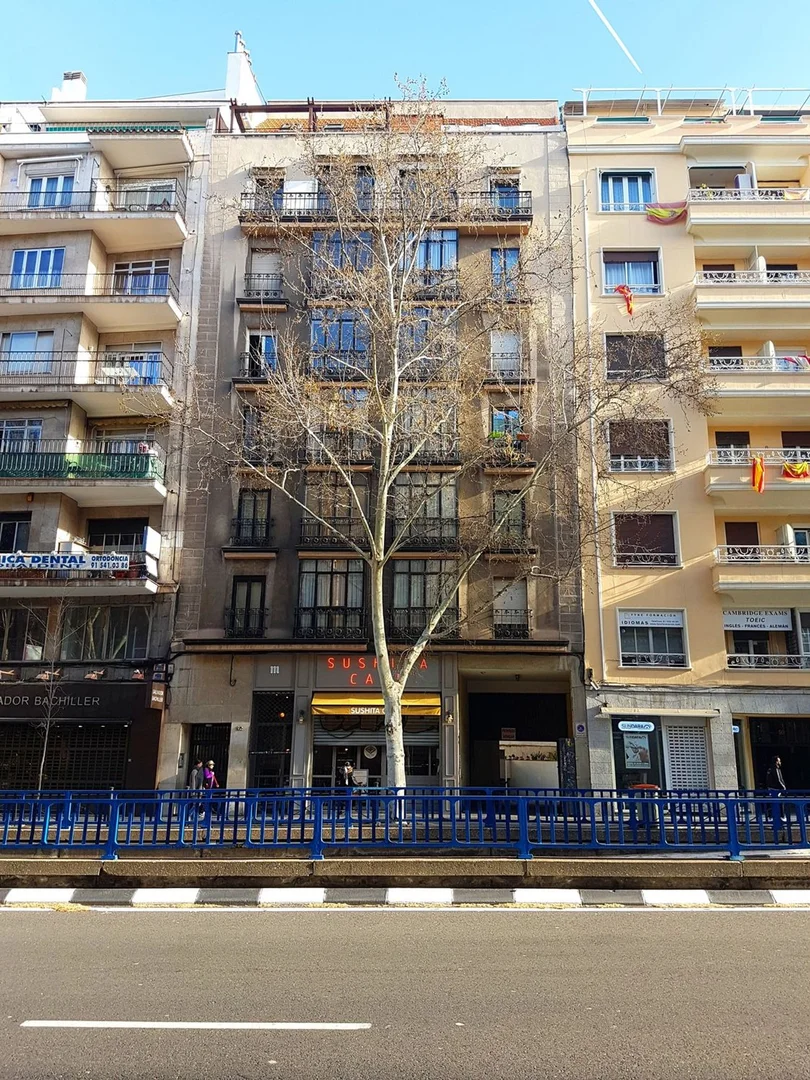 Estudio en calle de Alberto Aguilera, 52 - Foto 13