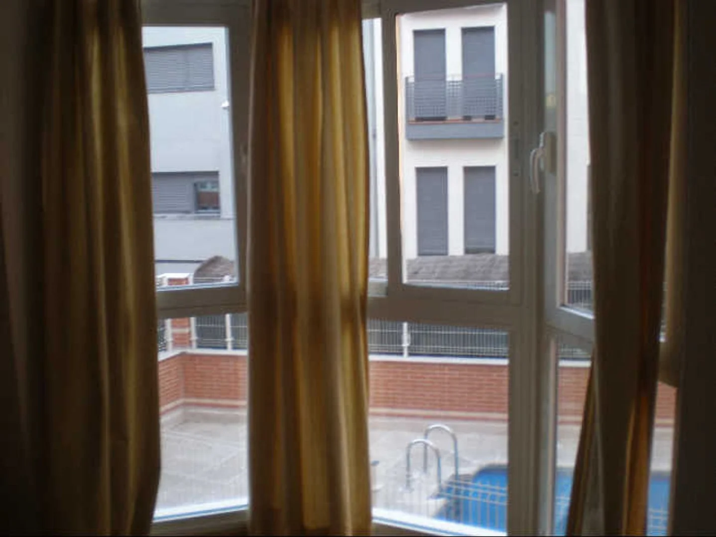 Piso en calle Ricardo Gutiérrez, 1 - Foto 2