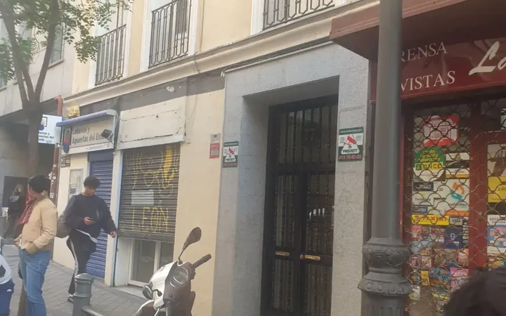 Piso en  Calle de Fernández de los Ríos 77 - Foto 20