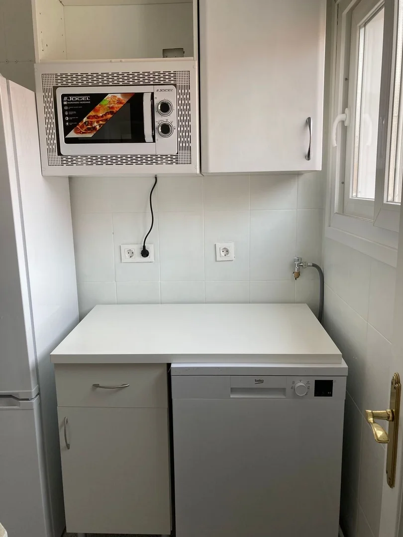 Piso en calle de Joaquín Turina, 17 - Foto 13