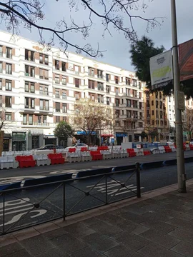 Piso en avenida Reina Victoria, 50 - Foto 1