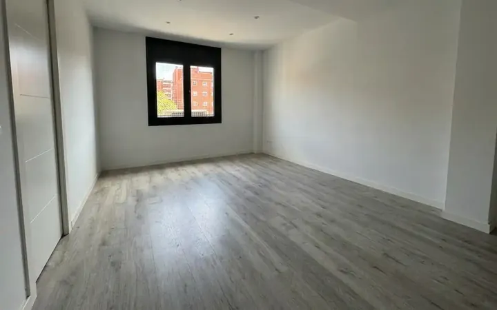 Piso en  Carrer de la Riera Blanca - Foto 2