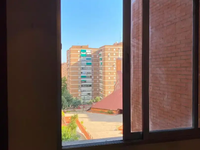 Piso en  Calle de Fermín Caballero 36 - Foto 17