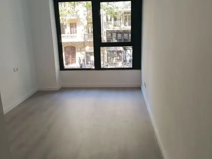 Piso en  Carrer del Comte d'Urgell 56 - Foto 5