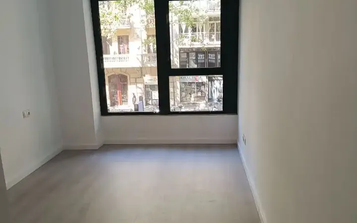 Piso en  Carrer del Comte d'Urgell 56 - Foto 5