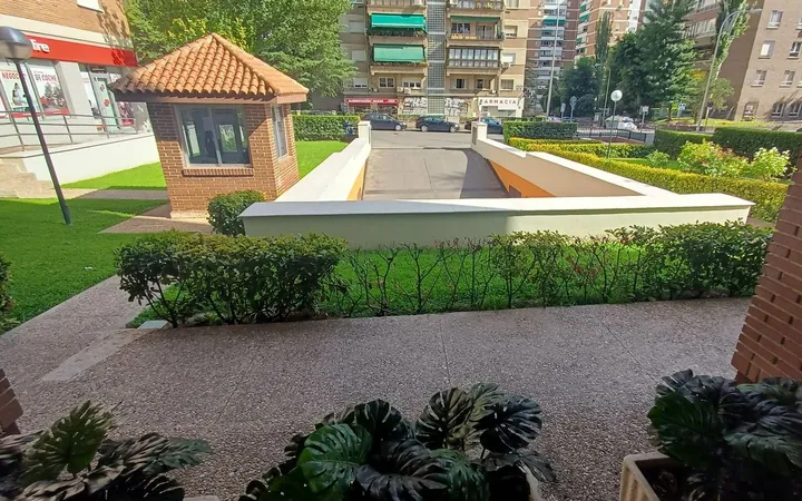 Piso en Calle de Fermín Caballero, 32, La Paz - Foto 1