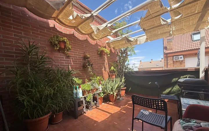 Piso en Calle Cantueso, 31, Valdeacederas - Foto 2