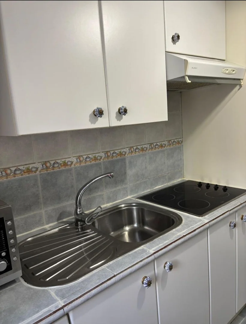 Piso en Barrio Pinar del Rey - Foto 7