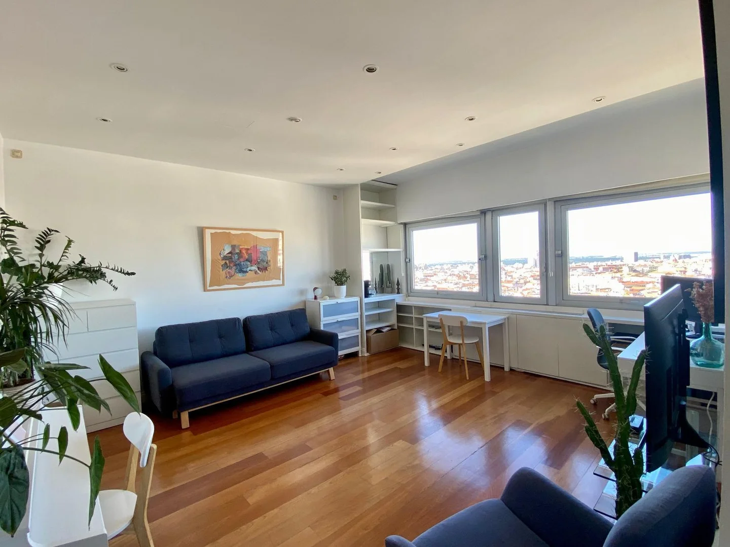 Estudio en calle del Marqués de la Ensenada, 16 - Foto 2