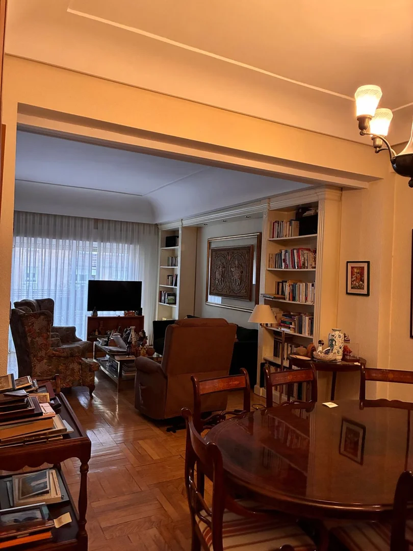 Piso en calle de la Reina Mercedes, 12 - Foto 3