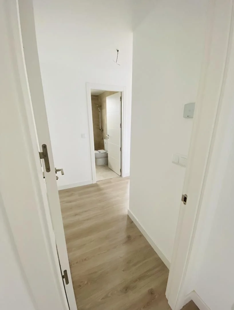 Piso en  Calle de Federica Montseny 8 - Foto 30