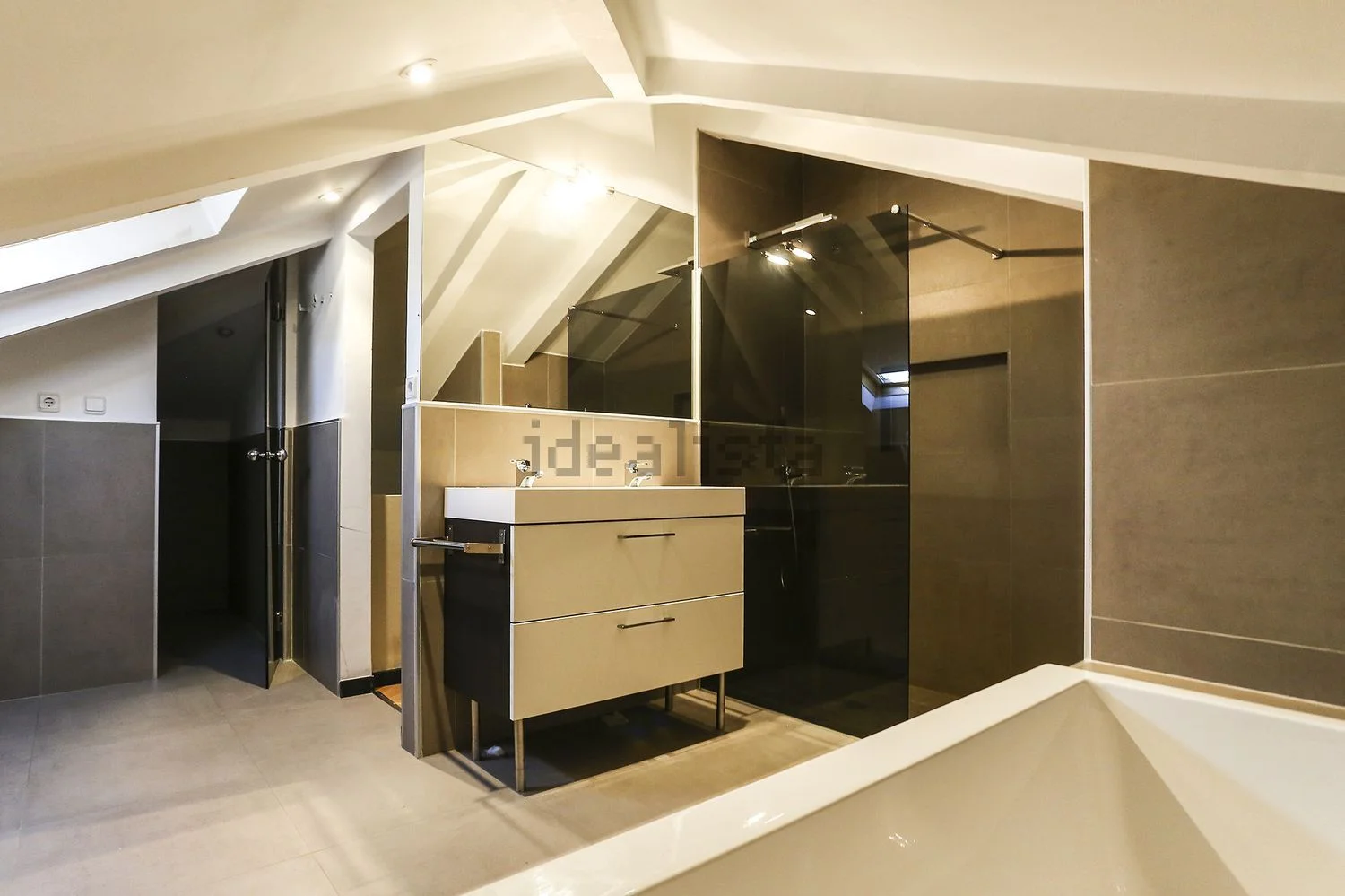 Chalet pareado en Barrio El Plantío - Foto 26