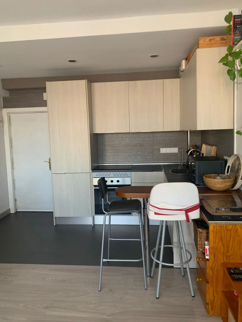 Piso en calle de César González Ruano, 9