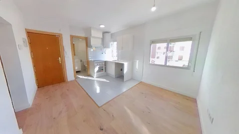 Piso en Barrio Casco Histórico de Vallecas - Foto 1