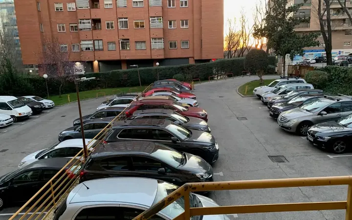 Piso en  Calle de Fermín Caballero 87 - Foto 12