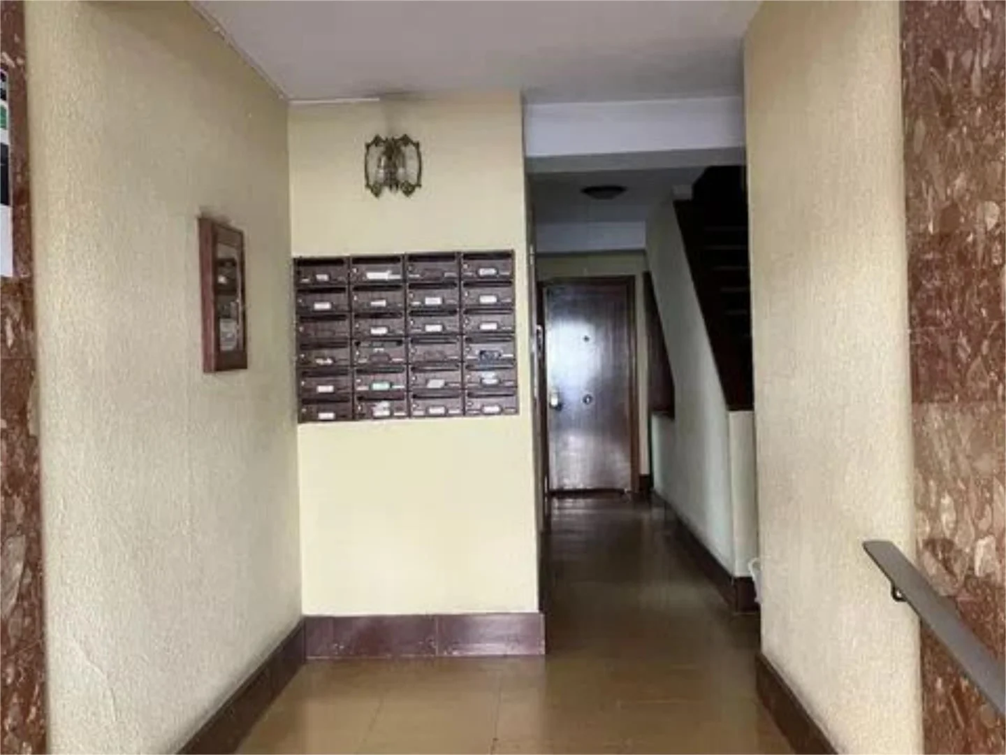 Piso en  Calle de Puentedeume 12 - Foto 2